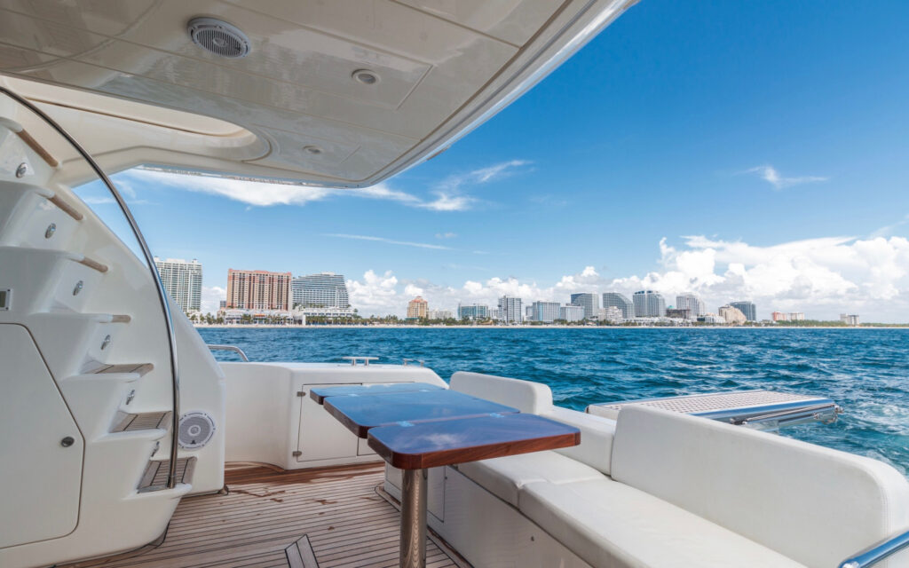 55′ Uniesse Flybridge Miami Beach Luxury Yacht