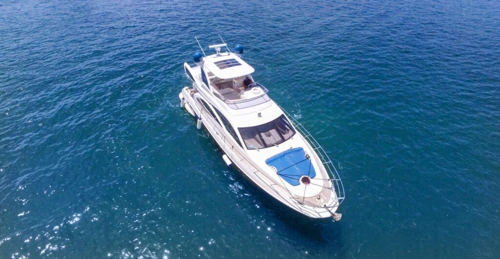 65' Prestige Yacht Miami Beach Luxury Yacht Charters